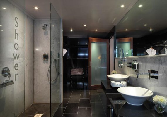 Premium Lake View Room