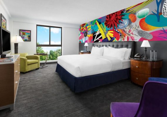 Premium Lake View Suite